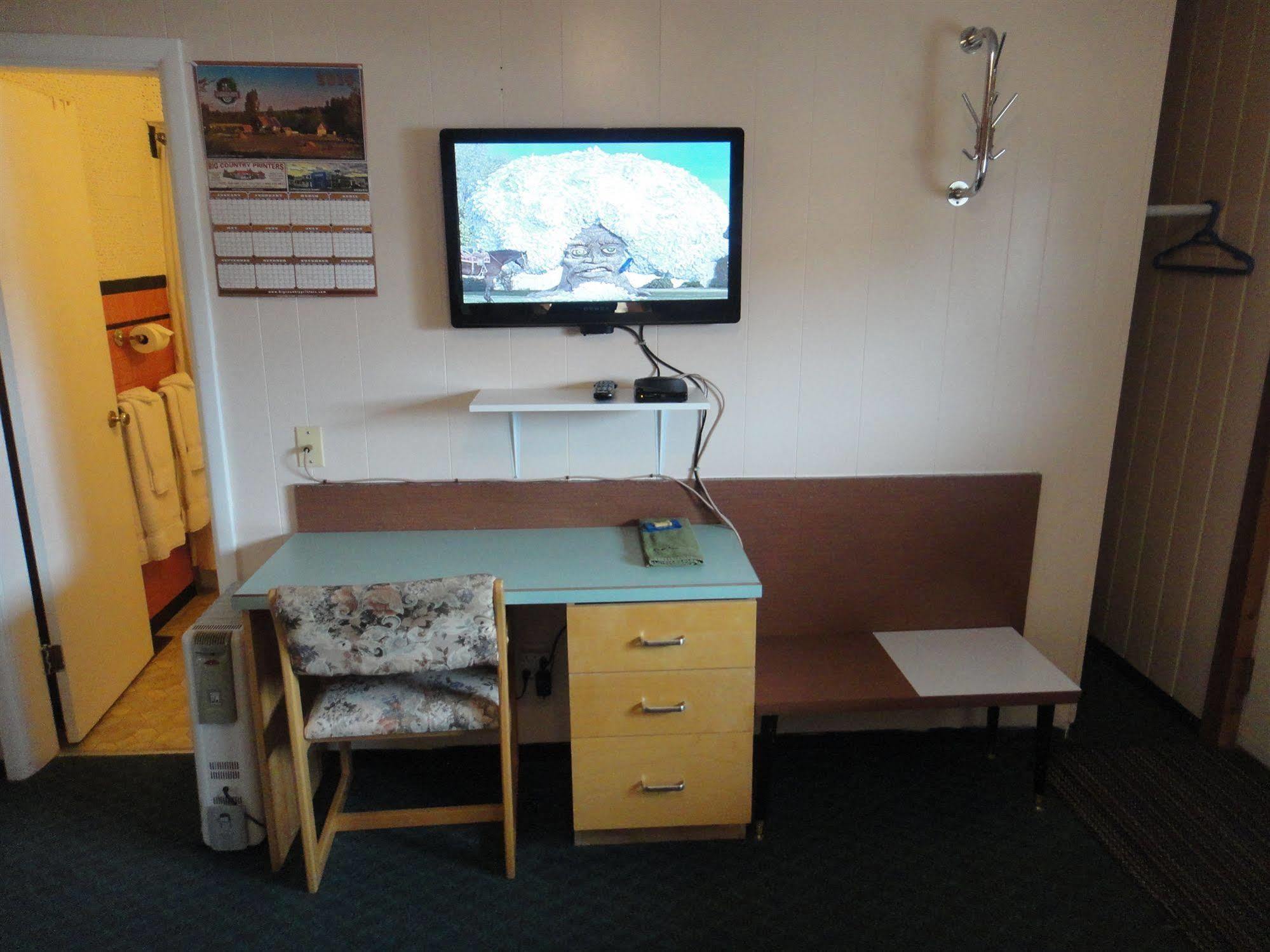 Airport Inn Квінел Екстер'єр фото
